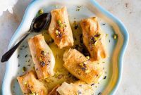 Golden Cream Phyllo Rolls
