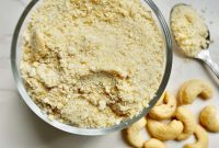 Golden Cashew Parmesan Sprinkle