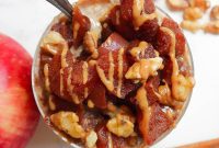 Spiced Apple Pie Overnight Oats